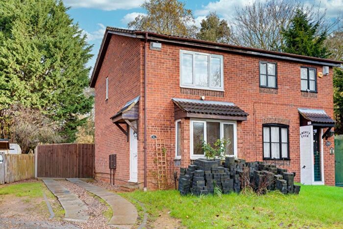 2 Bedroom Semi Detached House For Sale In Probyn Close, Southfields, Northampton, NN3