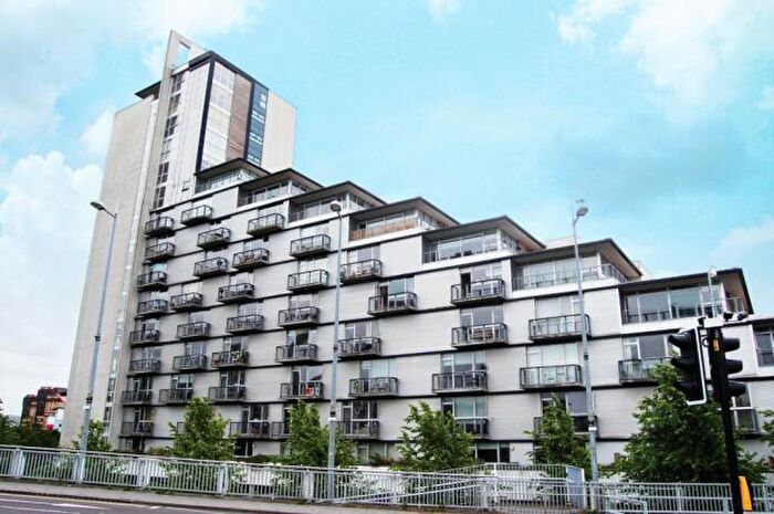 2 Bedroom Flat To Rent In Mavisbank Gardens, Glasgow, G51