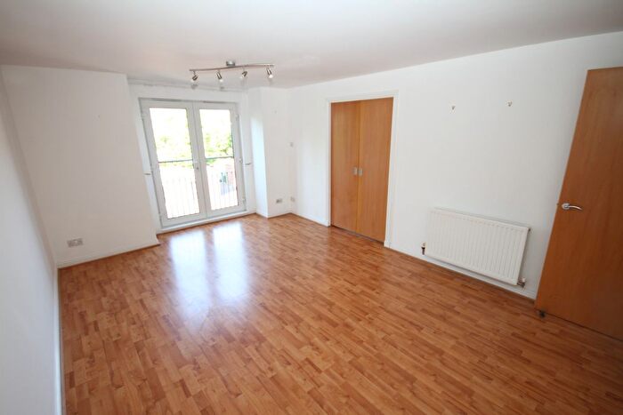 2 Bedroom Flat To Rent In Tytler Court, Abbeyhill, Edinburgh, EH8