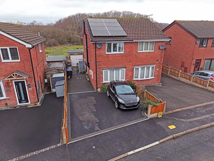 2 Bedroom Semi-Detached House For Sale In Horatius Road, Chesterton, ST5