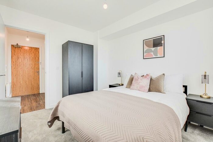 2 Bedroom Apartment To Rent In Clarence Road, Manchester, Greater Manchester, M13