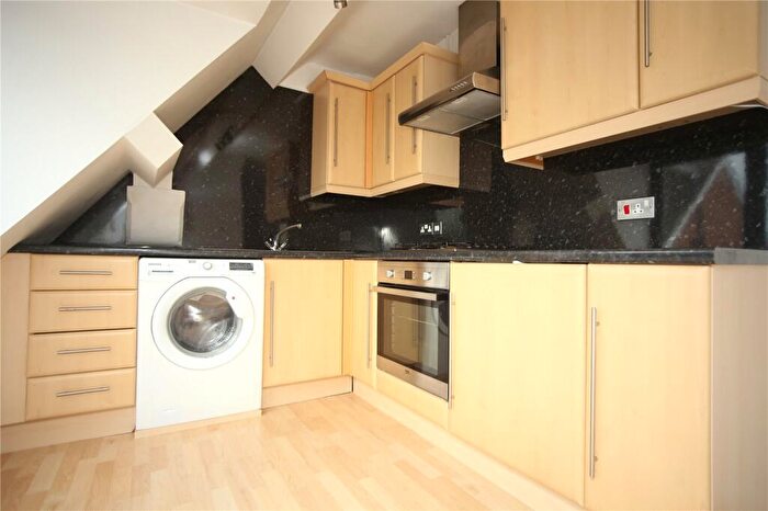 2 Bedroom Apartment To Rent In Albany Road, Cheltenham, GL50