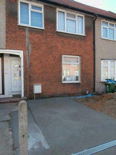3 Bedroom Terraced House To Rent In Valence Wood Road, Dagenham, RM8