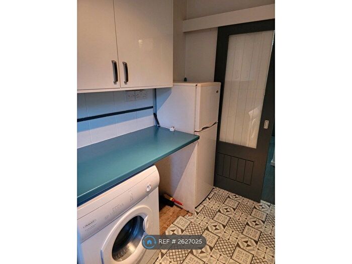 1 Bedroom Flat To Rent In Rainbow Hill, Worcester, WR3