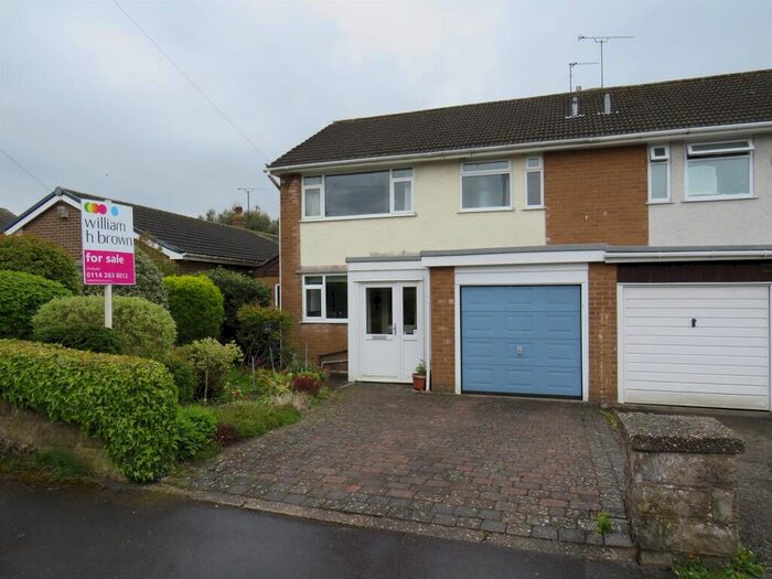 3 Bedroom Semi-Detached House For Sale In Peterborough Drive, Lodgemoor, Sheffield, S10