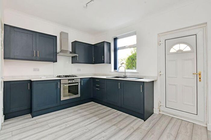 2 Bedroom Terraced House To Rent In Brier Street, Sheffield, S6