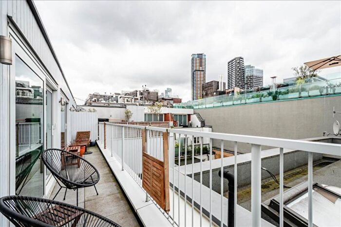1 Bedroom Duplex For Sale In Redchurch Street, Shoreditch, E2