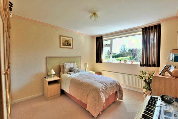 4 Bedroom Detached House For Sale In The Paddock, Sudbrooke, Lincoln, LN2