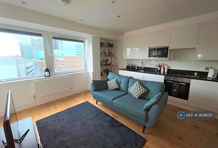 2 Bedroom Flat To Rent In Green Dragon House, Croydon, CR0