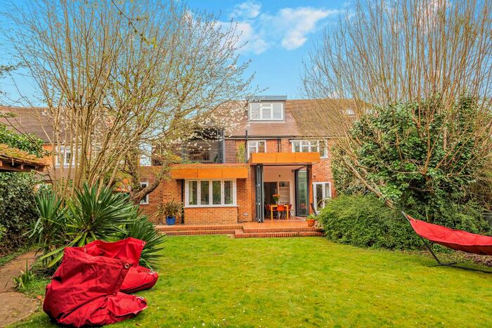 4 Bedroom Semi-Detached House For Sale In Northcroft Villas, Englefield Green, Egham, Surrey, TW20