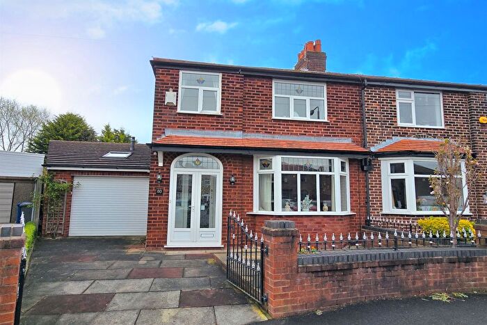 3 Bedroom Semi Detached House For Sale In Lindsell Road, West Timperley, Altrincham, WA14