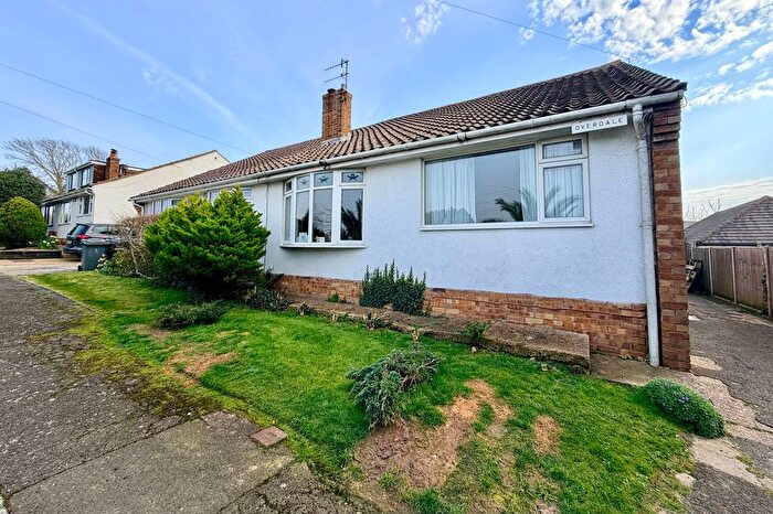 2 Bedroom Semi-detached Bungalow For Sale In Windmill Green, Stone Cross, Pevensey, BN24