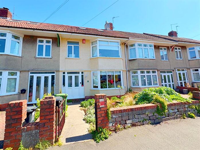 4 Bedroom Terraced House For Sale In Stoneleigh Crescent, Bristol, BS4