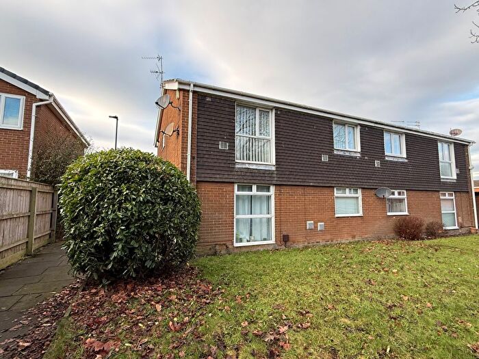 2 Bedroom Flat For Sale In Pembroke Court, Newcastle Upon Tyne, Tyne And Wear, NE3