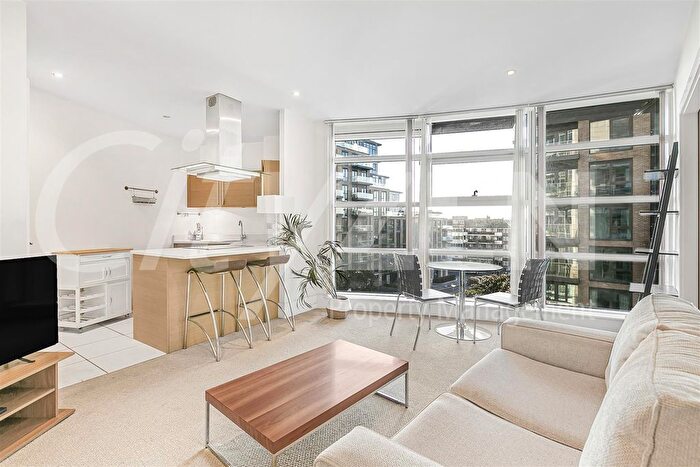 1 Bedroom Flat To Rent In Commodore House, Juniper Drive, London, SW18
