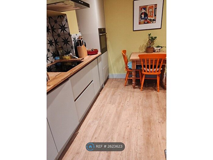 2 Bedroom Maisonette To Rent In Whitstable Road, Canterbury, CT2