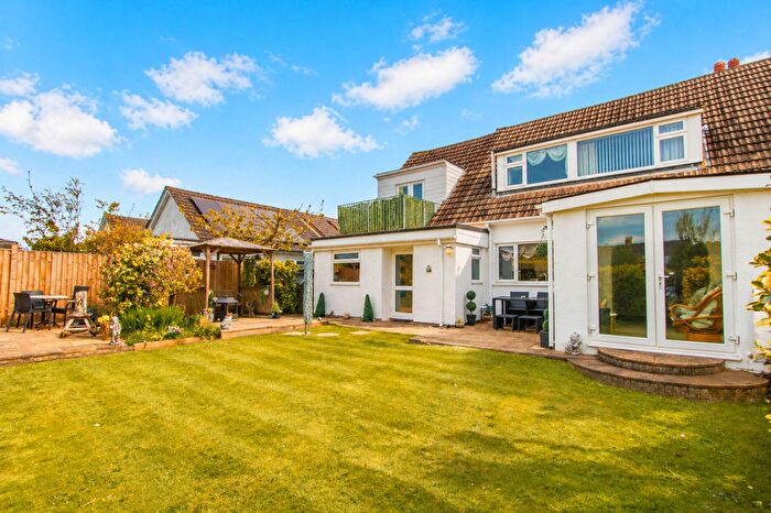 3 Bedroom Semi-Detached House For Sale In Sharpitor Row, Dousland, PL20
