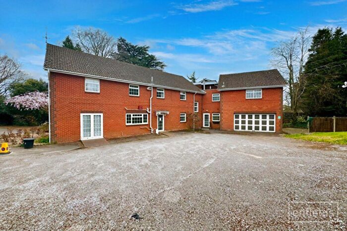 20 Bedroom Property For Sale In Redcote Close, Southampton, SO18