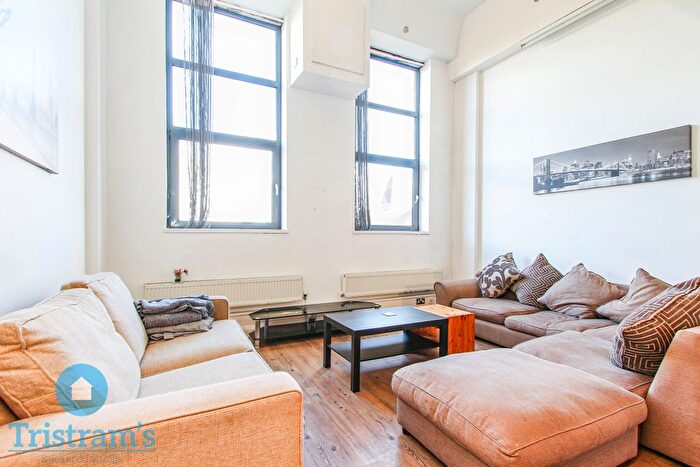 3 Bedroom Flat To Rent In Thurland Street, Nottingham, NG1