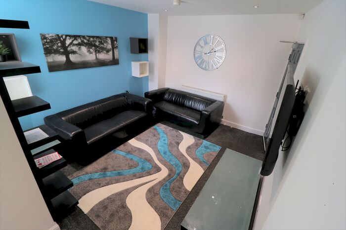 6 Bedroom Terraced House To Rent In Albert Edward Road, Liverpool, Merseyside, L7