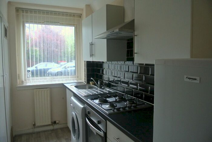 1 Bedroom Flat To Rent In Thornhill, Johnstone, Renfrewshire, PA5