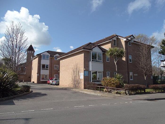 1 Bedroom Retirement Property For Sale In Penrhyn Avenue, Rhos On Sea, LL28