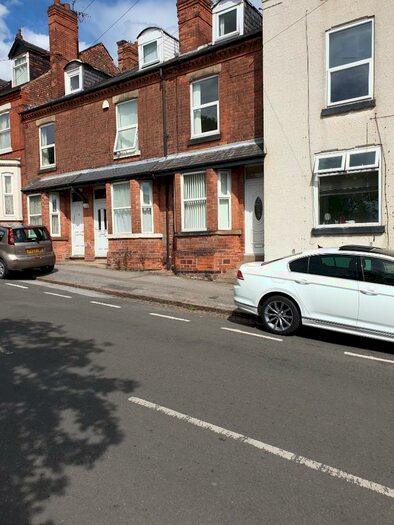 3 Bedroom Terraced House To Rent In Windmill Lane, Nottingham, Nottinghamshire, NG2