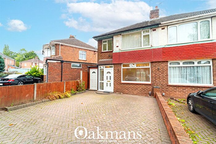 4 Bedroom Semi-Detached House For Sale In Sunbury Road, Birmingham, West Midlands, B31