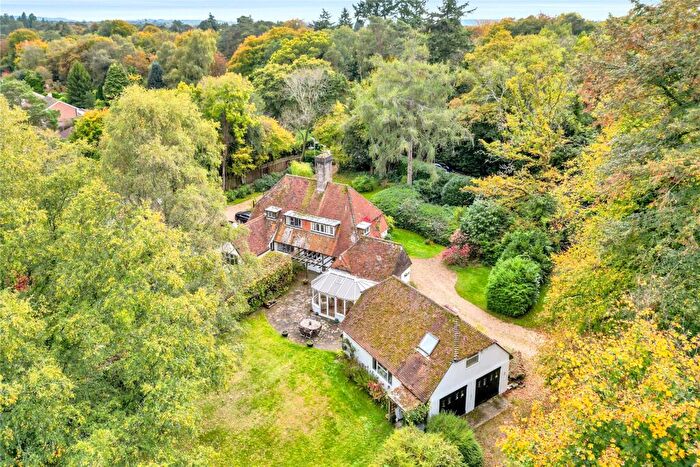 3 Bedroom Semi-Detached House For Sale In Headley Road, Grayshott, Hampshire, GU26