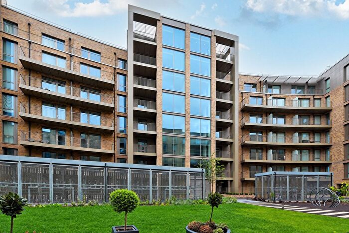 1 Bedroom Flat To Rent In Alwyne Court, Garnet Place, West Drayton, UB7