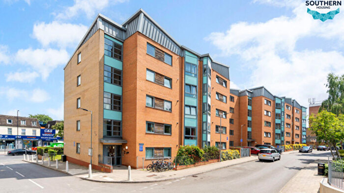 2 Bedroom Flat For Sale In Flat Lewis Gardens, N16