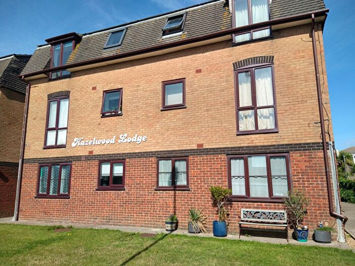 1 Bedroom Flat To Rent In Penhill Road, Lancing, BN15