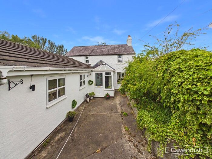 3 Bedroom Detached House For Sale In Rhes-Y-Cae, Holywell, CH8