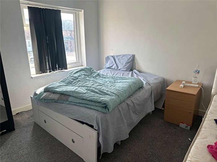 3 Bedroom Terraced House For Sale In Drews Lane, Birmingham, West Midlands, B8