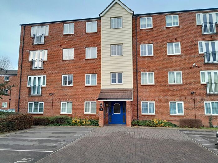 2 Bedroom Flat To Rent In Mill Bridge Close, Retford, DN22