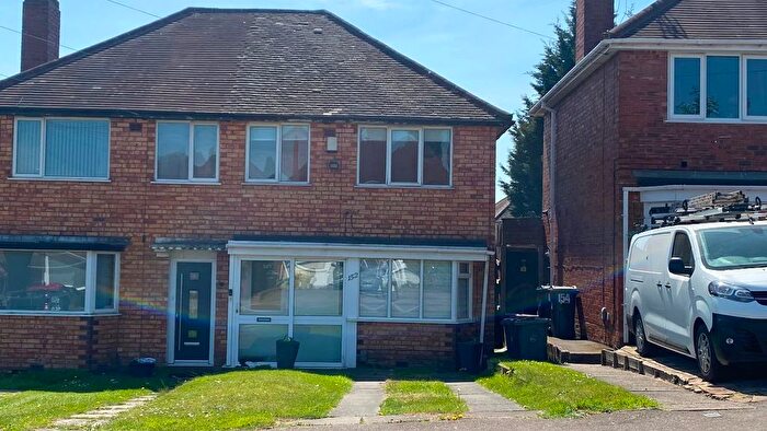 3 Bedroom Semi-Detached House To Rent In Tideswell Road, Birmingham, B42