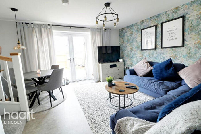 2 Bedroom Semi Detached House To Rent In Dixon Place, Lincoln, LN2
