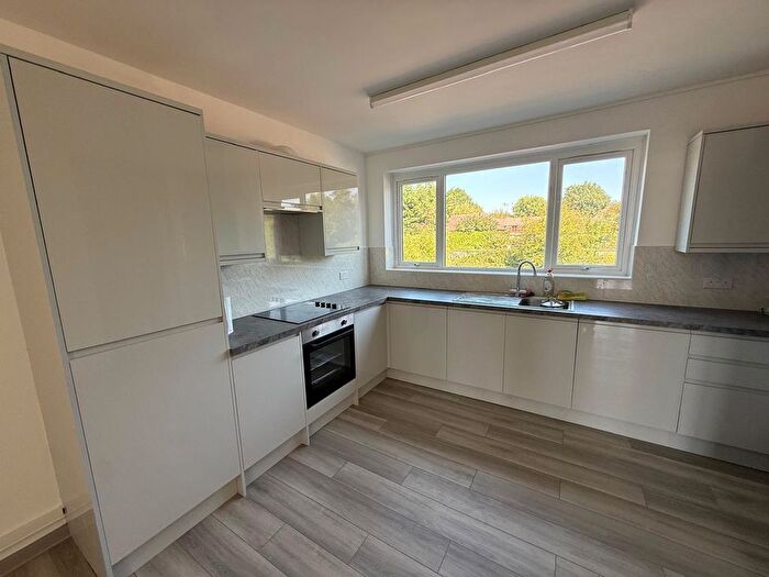 3 Bedroom Property To Rent In Western Road, Sevenoaks, TN15