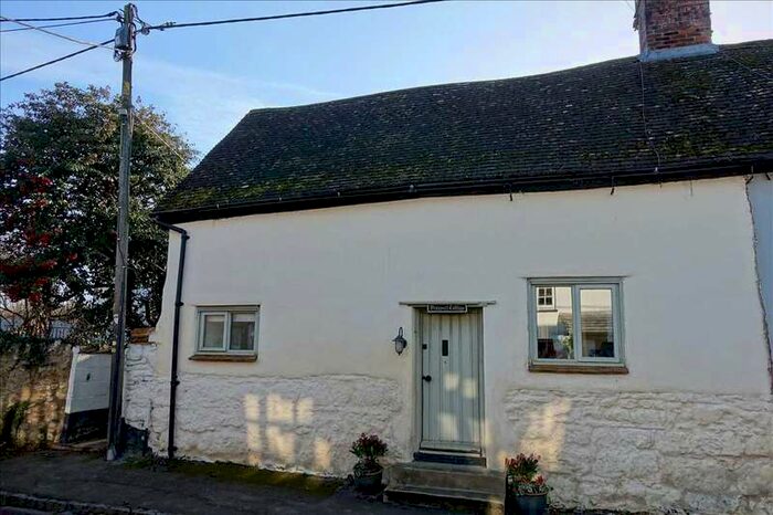 3 Bedroom Semi-Detached House For Sale In Prospect Cottage, Lower Church Street, Cuddington, HP18