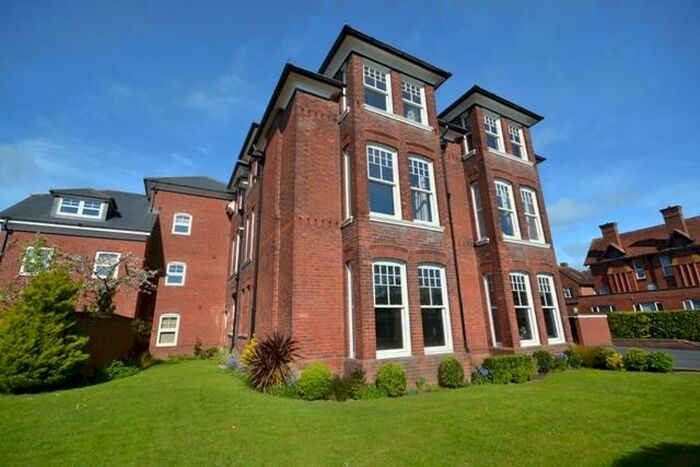 1 Bedroom Flat To Rent In Alphington Road, St. Thomas, Exeter, EX2