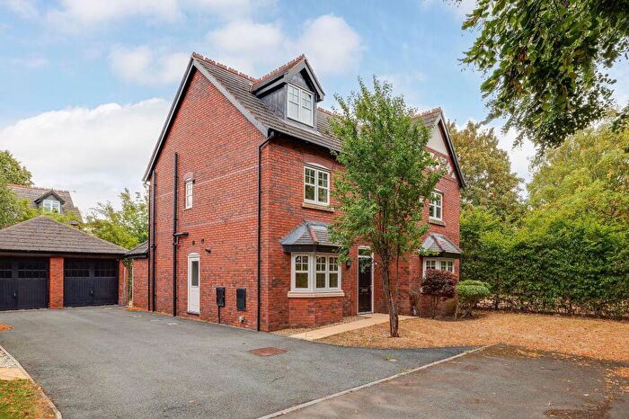 5 Bedroom Detached House For Sale In Lockwood View, Chester, CH2