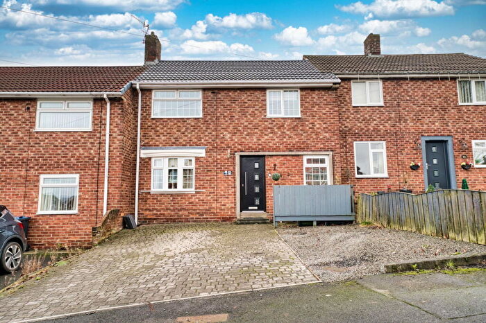 2 Bedroom Terraced House For Sale In Knightside Gardens, Dunston, NE11