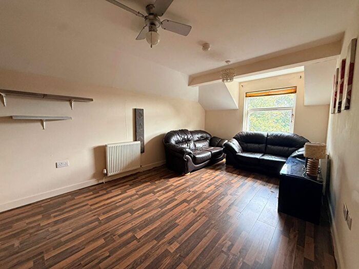 1 Bedroom Flat To Rent In Stacey Road, Cardiff, CF24
