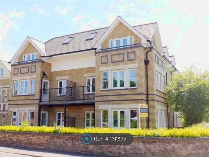 1 Bedroom Flat To Rent In Clifton Road, Shefford SG17