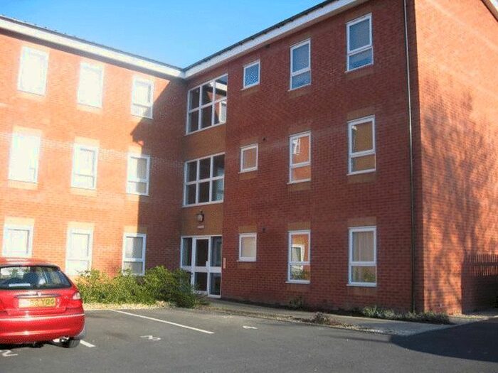 2 Bedroom Flat To Rent In Withering Close, Wellington, Telford, TF1