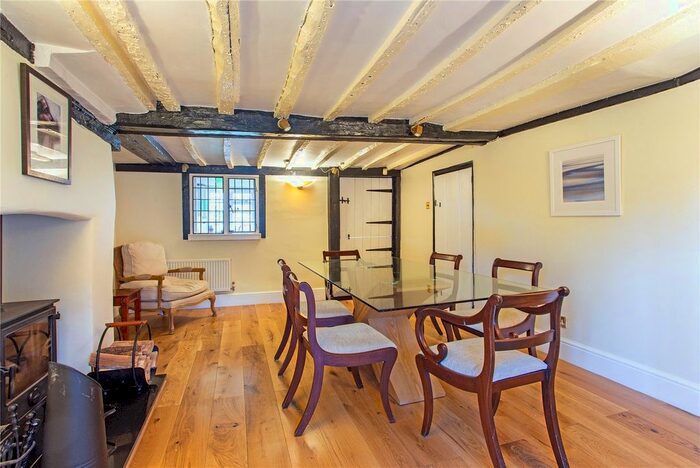 5 Bedroom Detached House For Sale In Billingbear Lane, Binfield, Bracknell, Berkshire, RG42