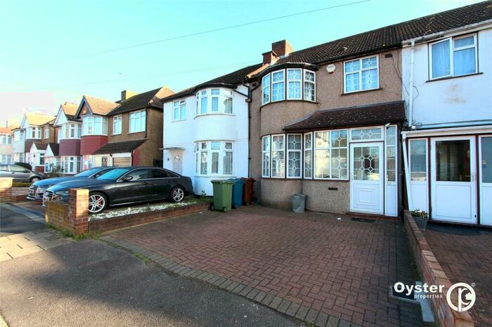 4 Bedroom Terraced House To Rent In Glebe Crescent, Harrow, HA3