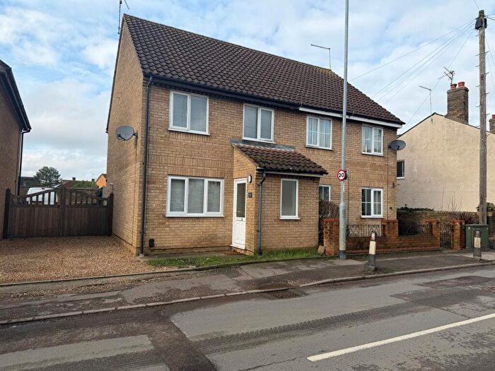 3 Bedroom House To Rent In Church Street, Whittlesey, PE7