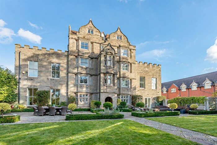 6 Bedroom Detached House To Rent In Cocksparrow Street, Warwick, Warwickshire, CV34