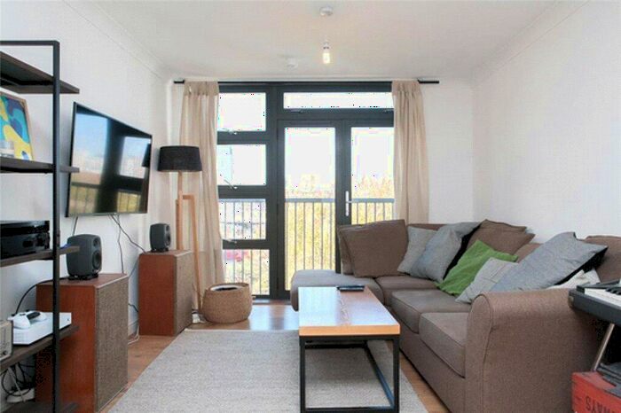 1 Bedroom Apartment To Rent In Maltings Close, London, E3